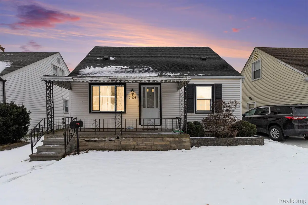 21108 Bon Heur Street, Saint Clair Shores, MI 48081 - Image #1