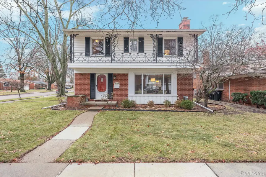 32909 Lyndon Street, Livonia, MI 48154 - Image #2