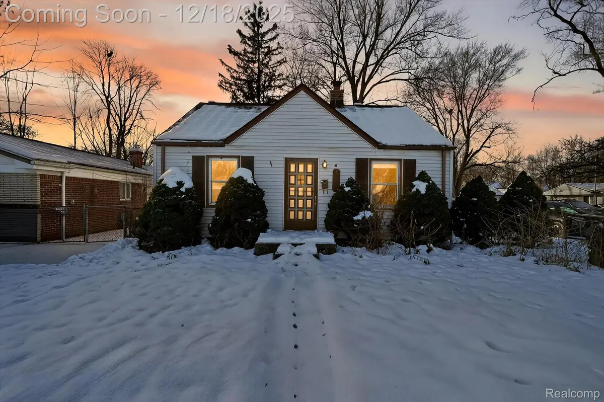 18515 Sumner, Redford, MI 48240 - Image #1