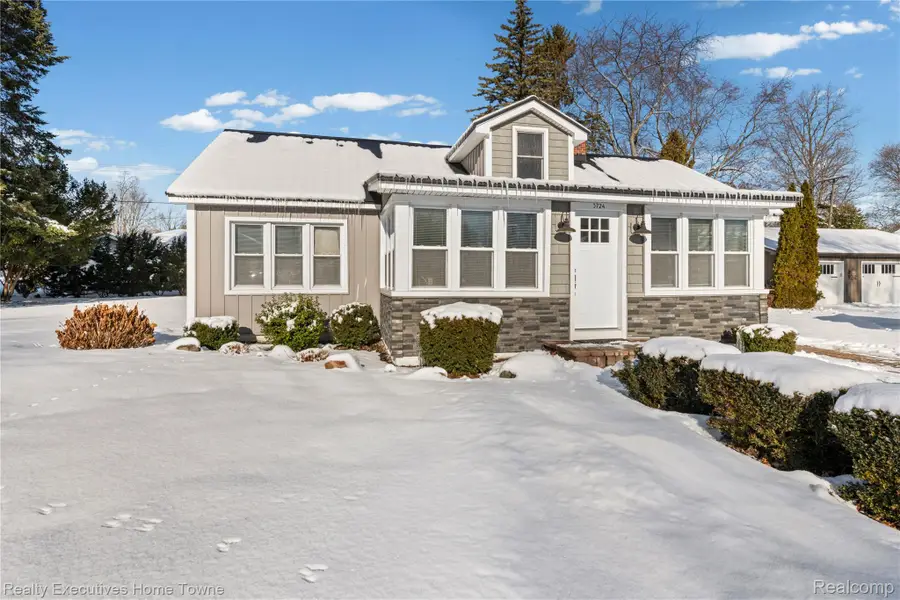3724 Shorewood Road, Burtchville, MI 48059 - Image #2