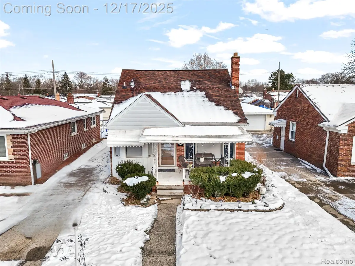 7476 Nightingale Street, Dearborn Heights, MI 48127 - Image #1