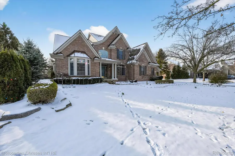 45653 Tournament Drive N, Northville, MI 48168 - Image #3