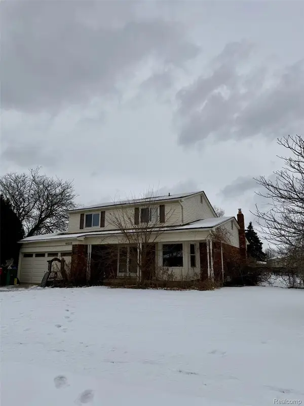 18523 Elm Court, Macomb, MI 48044