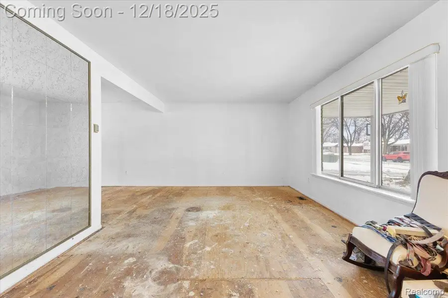 13227 Grand Haven Drive, Sterling Heights, MI 48312 - Image #3