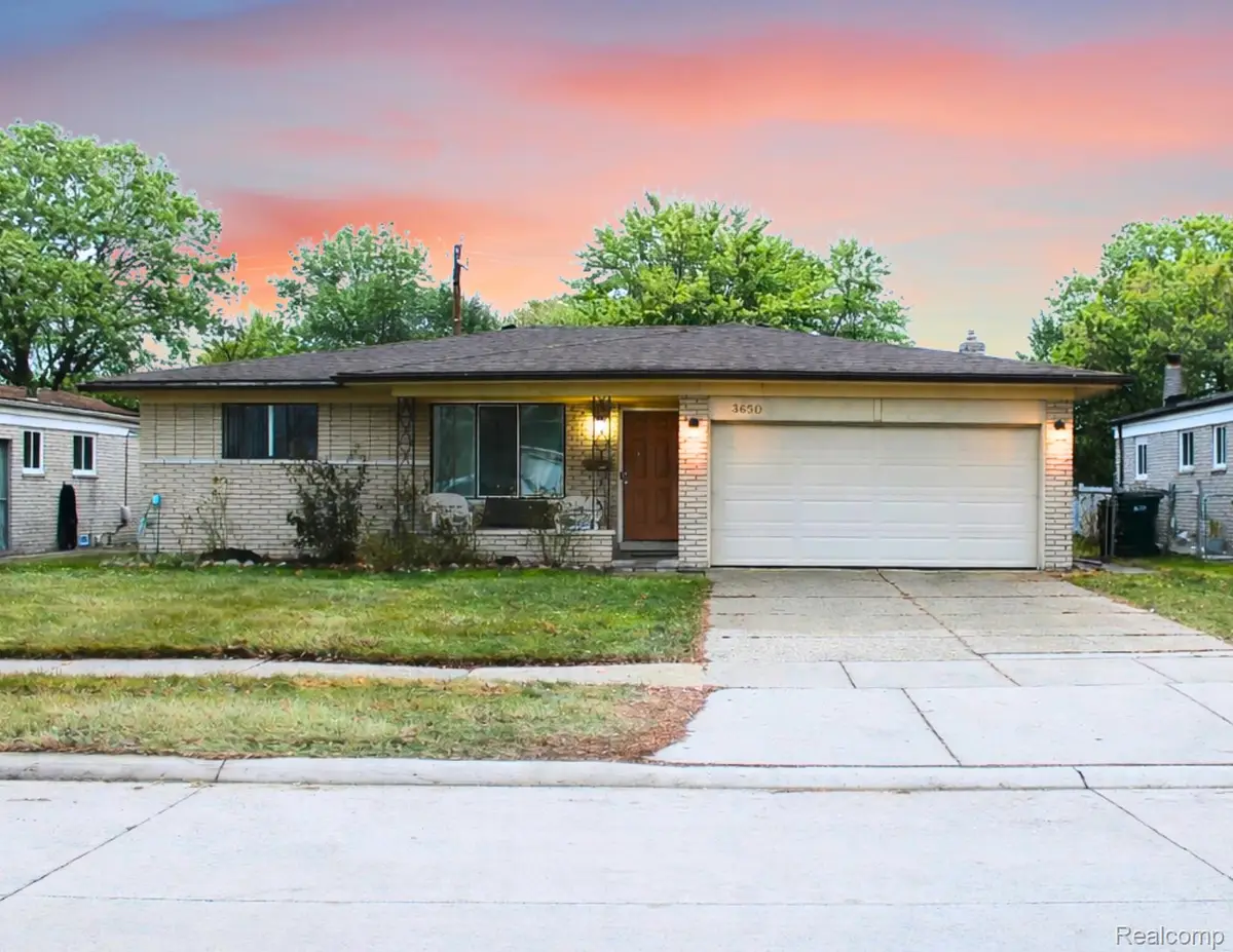 3650 Veronica Dr Drive, Sterling Heights, MI 48310 - #1