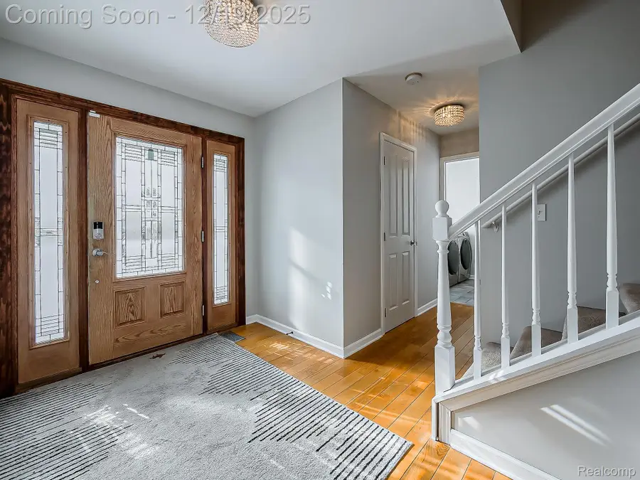 30654 Golden Valley Drive, New Hudson, MI 48165 - Image #2