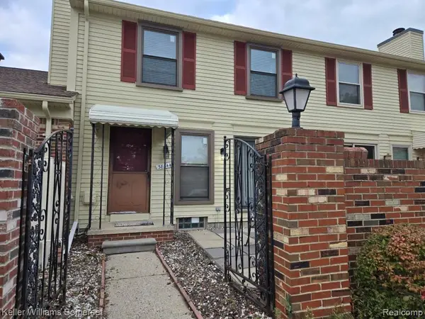 38844 Golfview Drive E, ClintonTownship, MI 48038