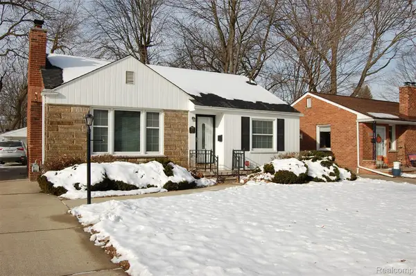 2610 Detroit Street, Dearborn, MI 48124