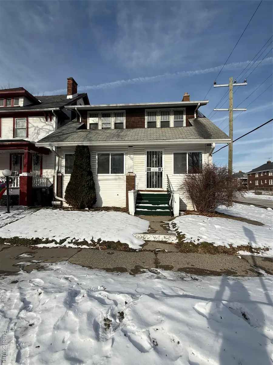 3200 Vicksburg Street, Detroit, MI 48206 - Image #2