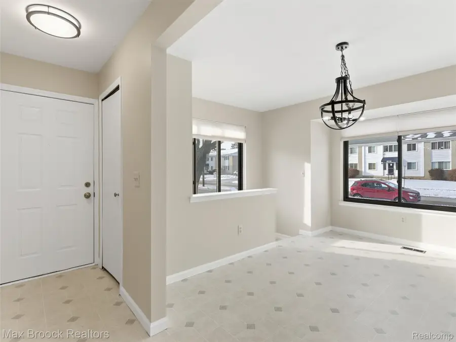 30748 Quinkert Street #1, Roseville, MI 48066 - Image #2