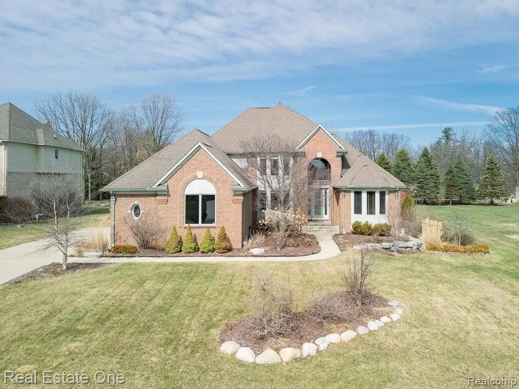 534 Parkland Hills Drive, Rochester, MI 48306 - #1