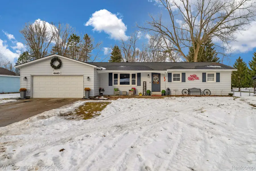 4440 Cambridge Drive, Port Huron Charter Township, MI 48060 - Image #2