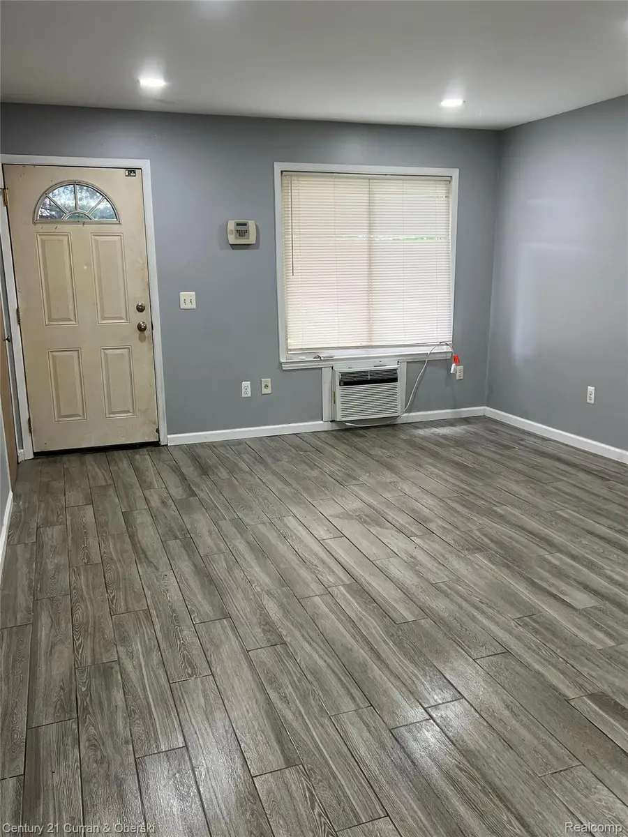 1774 N Carlson Street, Westland, MI 48185 - Image #2