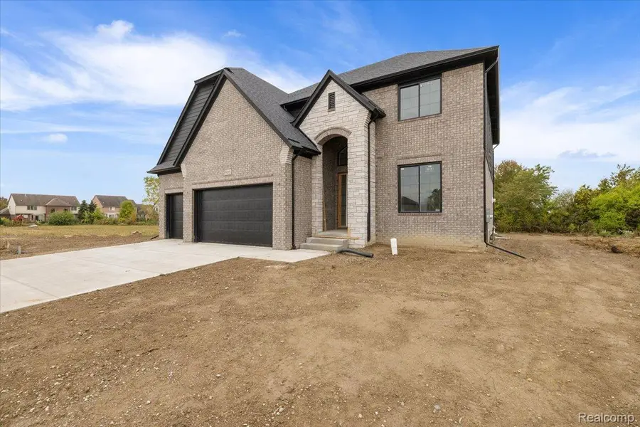 56703 Cortona Drive, Macomb, MI 48042 - Image #3