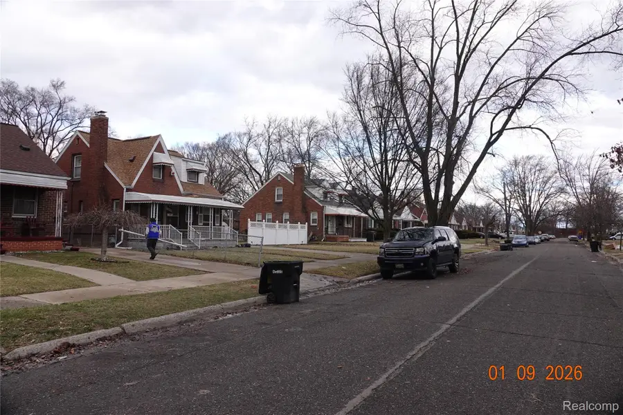 11646 Glastonbury Avenue, Detroit, MI 48228 - Image #3