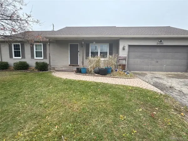 2485 Wellington Avenue, Howell, MI 48843