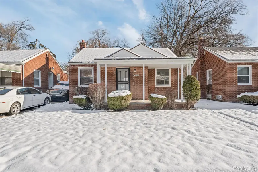 18704 Sunderland Road, Detroit, MI 48219 - #2