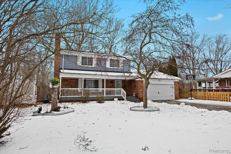 52411 Washington Street, New Baltimore, MI 48047 - #3