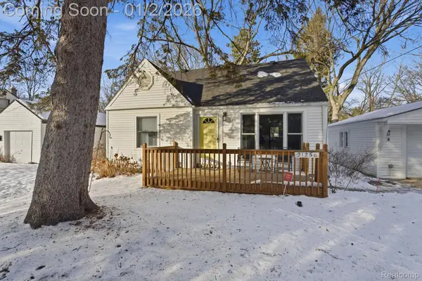 21256 8 1/2 Mile Road, Southfield, MI 48075