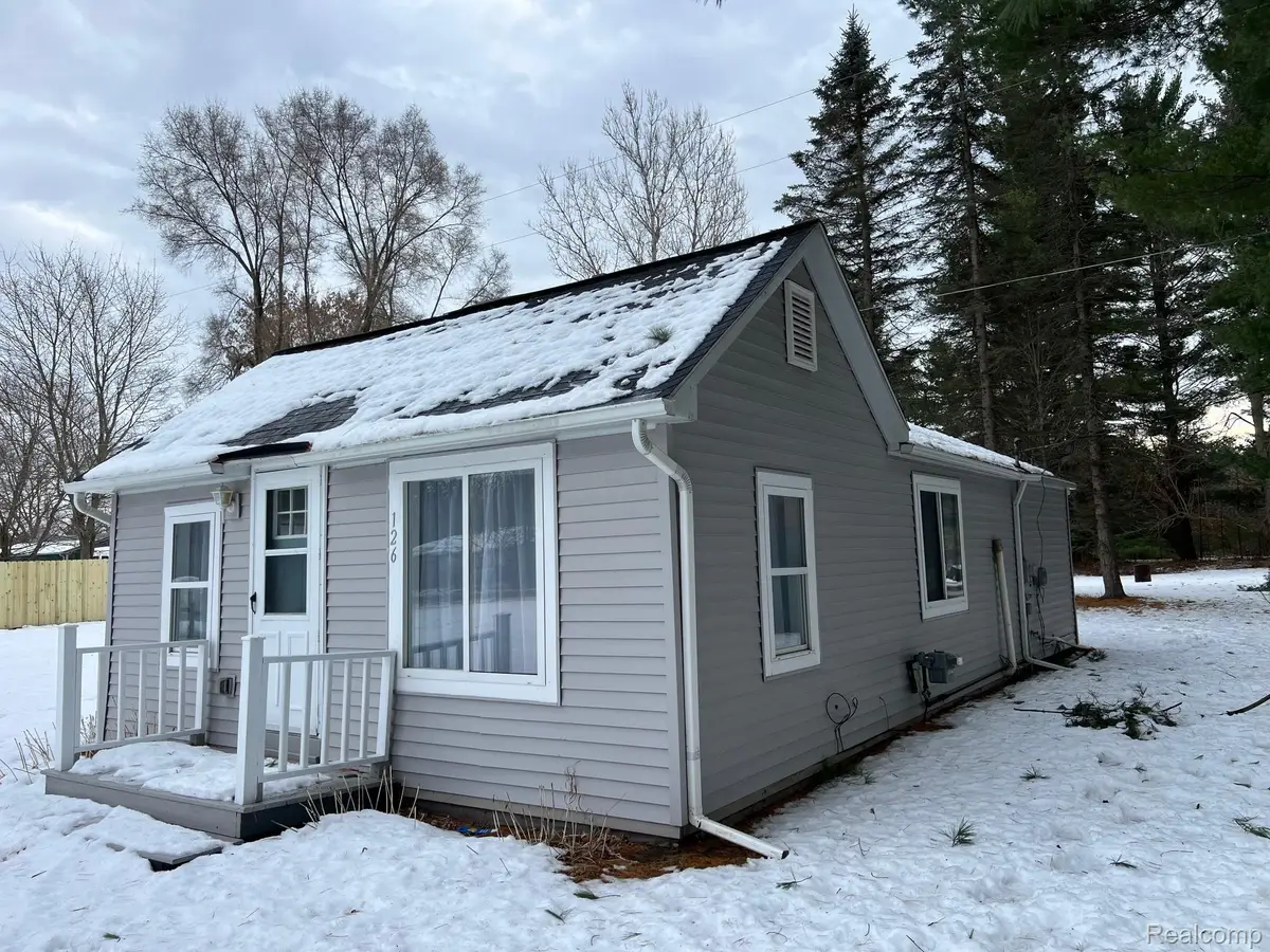 126 Burnside Road, Deerfield, MI 48461 - Image #1