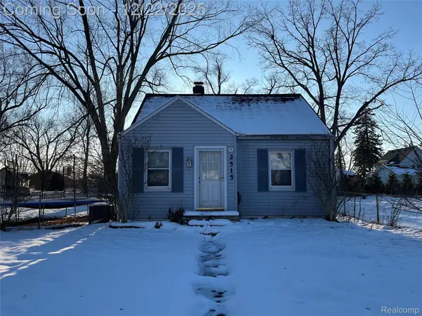 2515 Normadele Avenue, Waterford, MI 48328