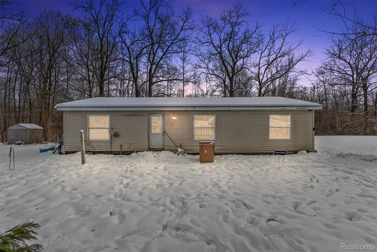 9304 Mcafee Road, Montrose, MI 48457 - Image #1