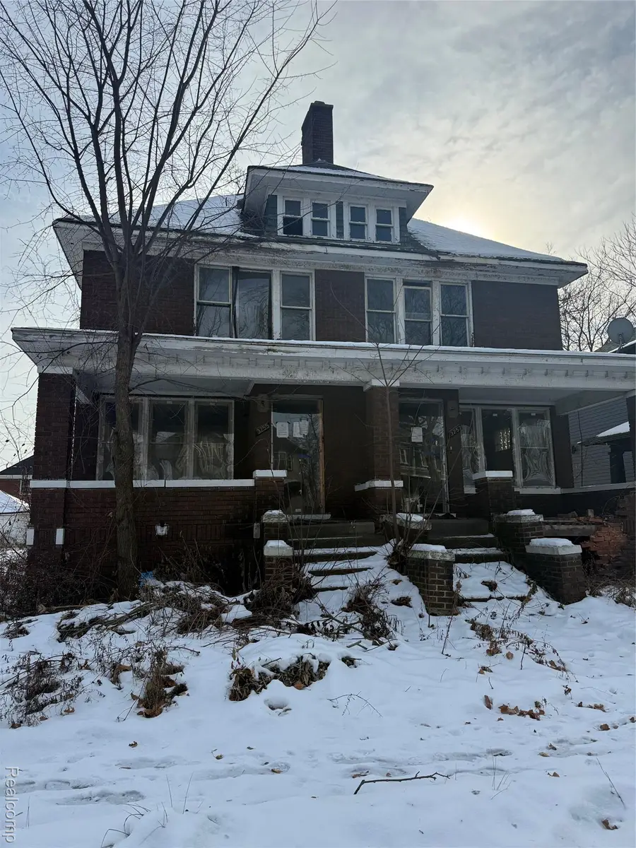 3257 Hogarth Street, Detroit, MI 48206 - Image #2