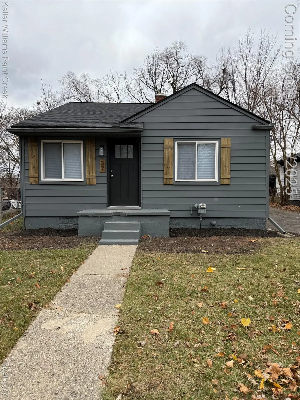 37 S Marshall Street, Pontiac, MI 48342 - Image #1