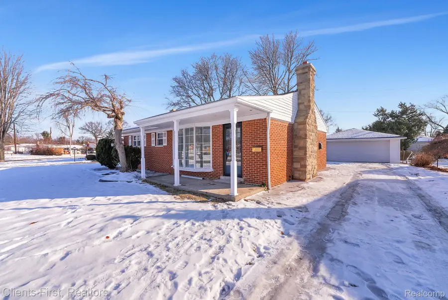 8680 Mercedes Street, Dearborn Heights, MI 48127 - Image #2