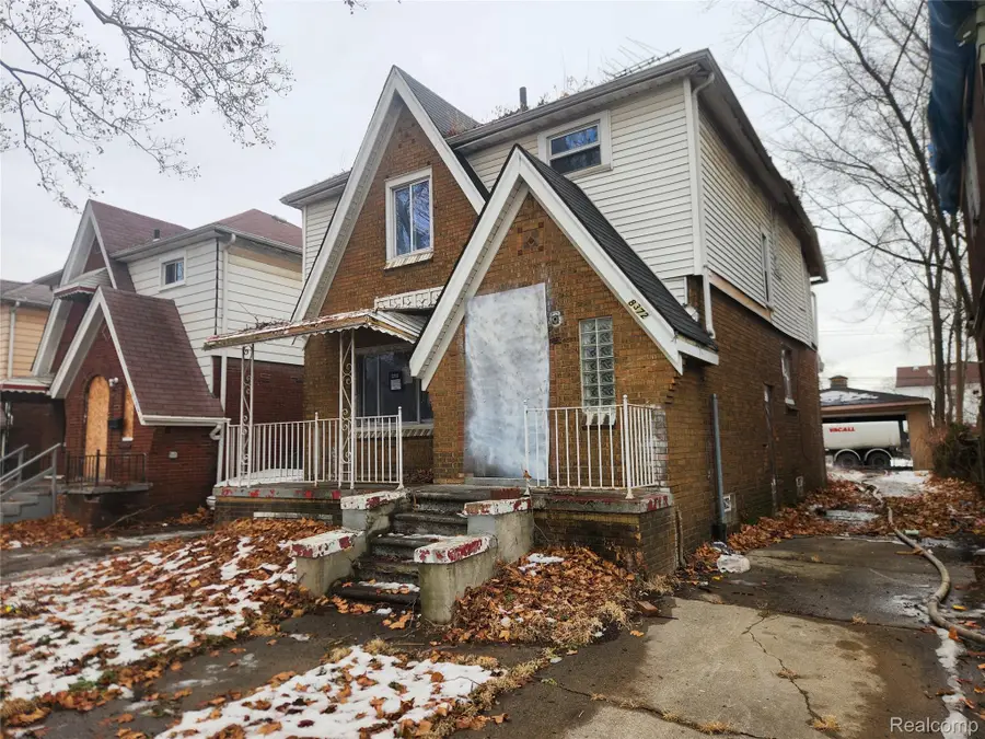 8372 Carlin Street, Detroit, MI 48228 - Image #2