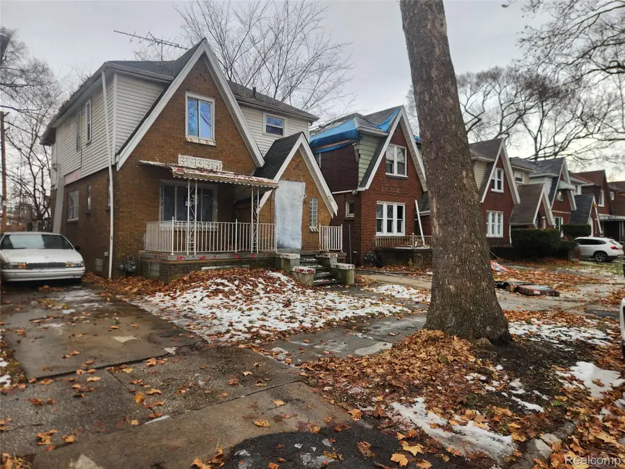8372 Carlin Street, Detroit, MI 48228 - Image #3