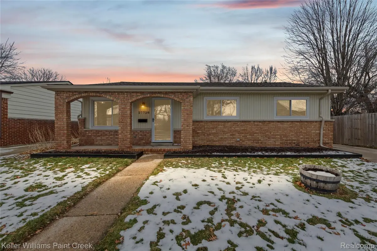 27728 Roy Street, Saint Clair Shores, MI 48081 - #1