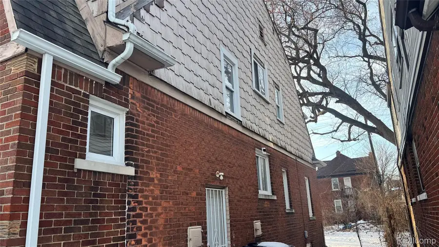 13233 Santa Rosa Drive, Detroit, MI 48238 - Image #3