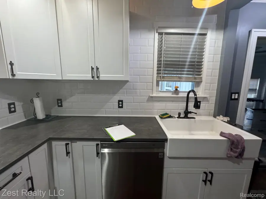 7807 Whittaker Street, Detroit, MI 48209 - Image #3