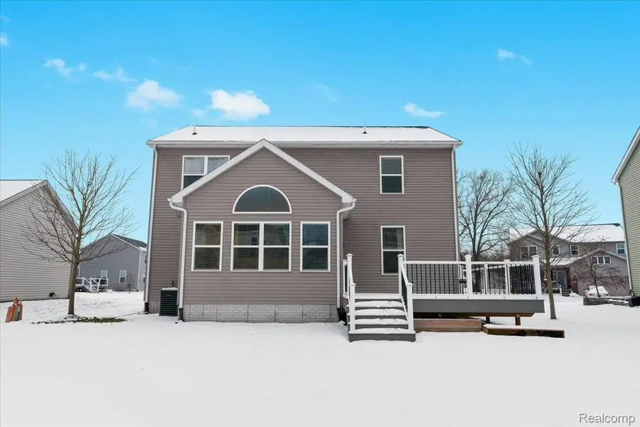 2226 Wood Lane, Howell, MI 48843 - Image #2