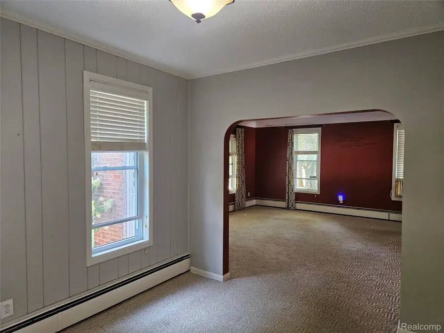 6209 E Atherton Road, Burton, MI 48519 - #3