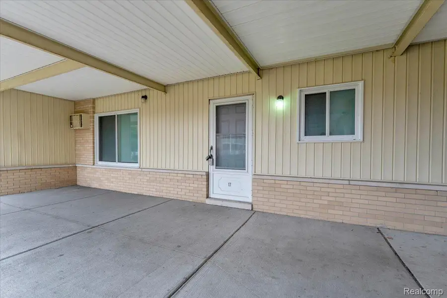7350 N Inkster Road #17, Dearborn Heights, MI 48127 - Image #2
