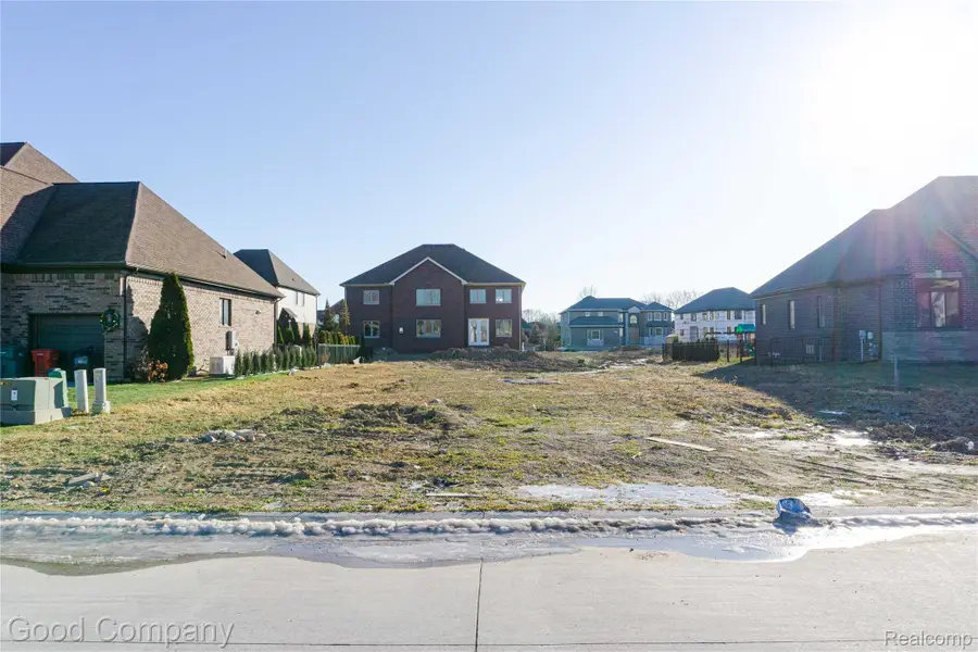 19324 Springbrook Drive, Macomb, MI 48044 - #3