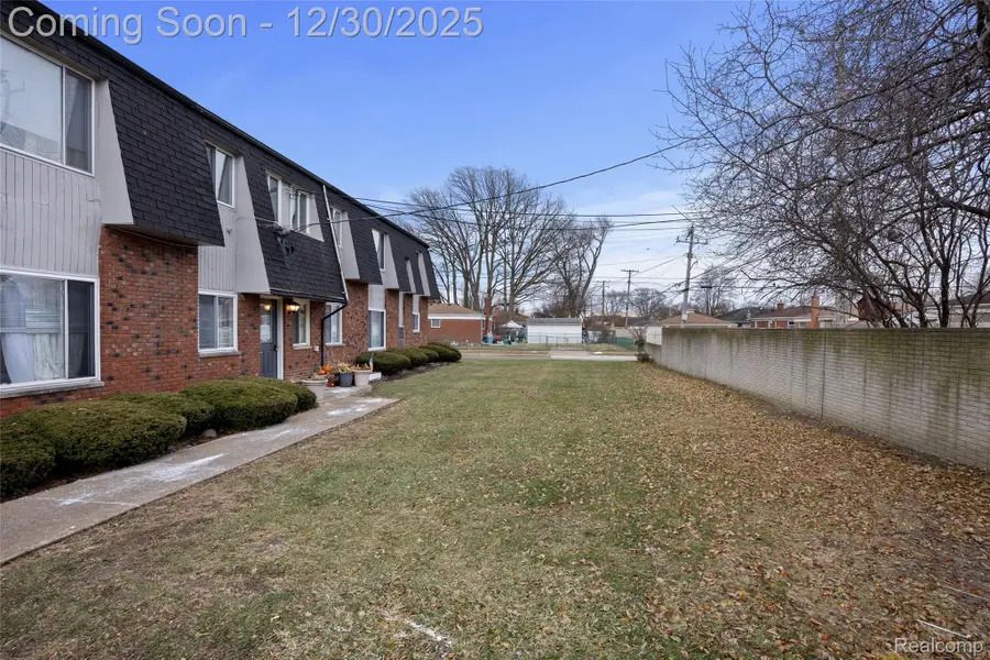 17415 Hamilton Avenue, Allen Park, MI 48101 - Image #2