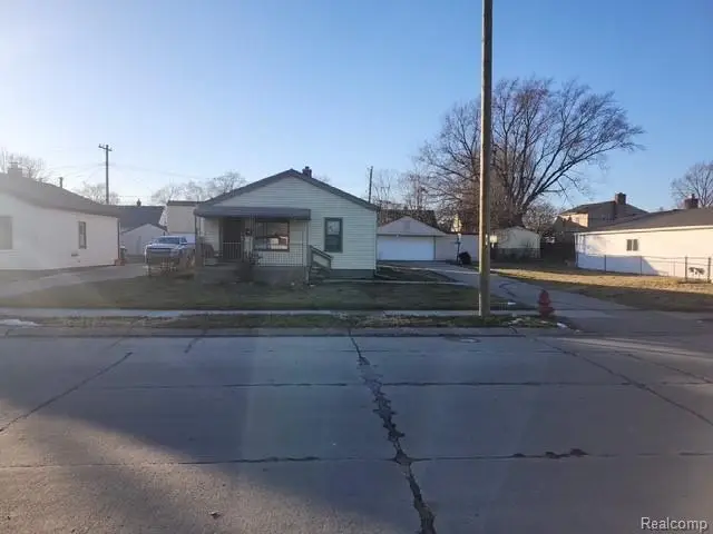 27121 Maywood Street, Roseville, MI 48066 - Image #1