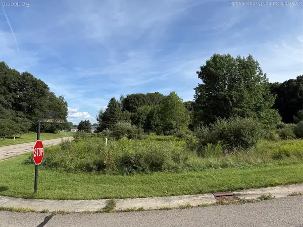 2289 Equestrian Trail Court, Metamora, MI 48455