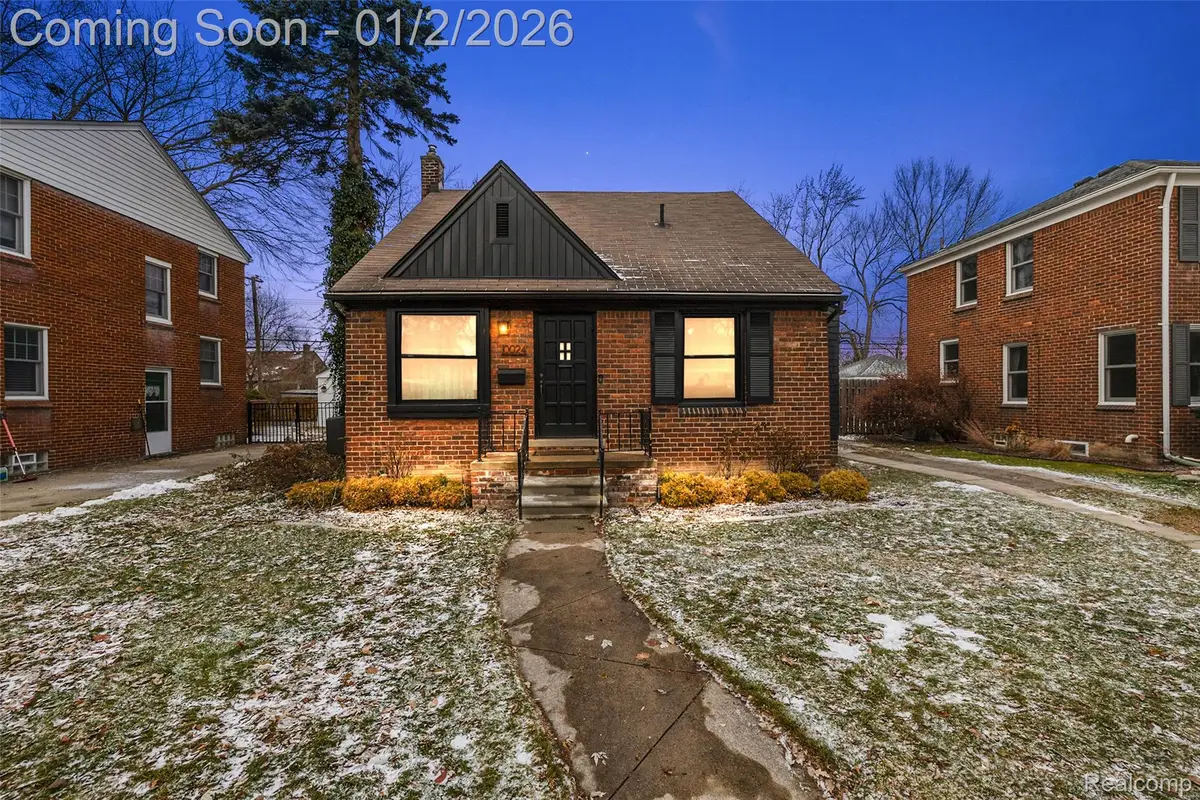 10024 Kingston Avenue, Huntington Woods, MI 48070 - Image #1