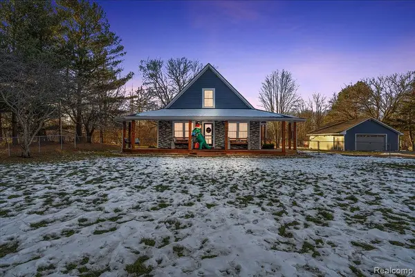 5216 S State Road, Goodrich, MI 48438