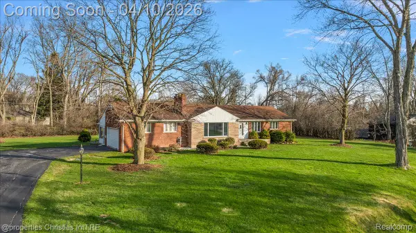 5753 Kilbrennan Road, BloomfieldHills, MI 48301