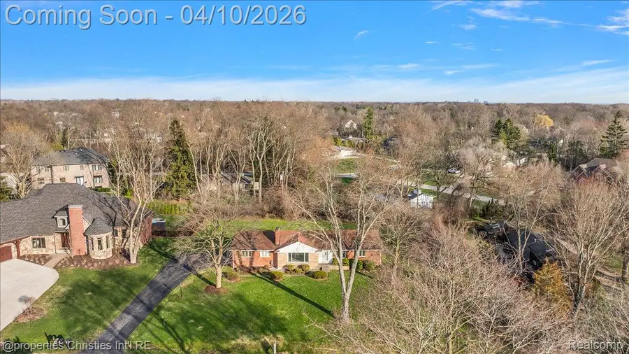 5753 Kilbrennan Road, Bloomfield, MI 48301 - #3