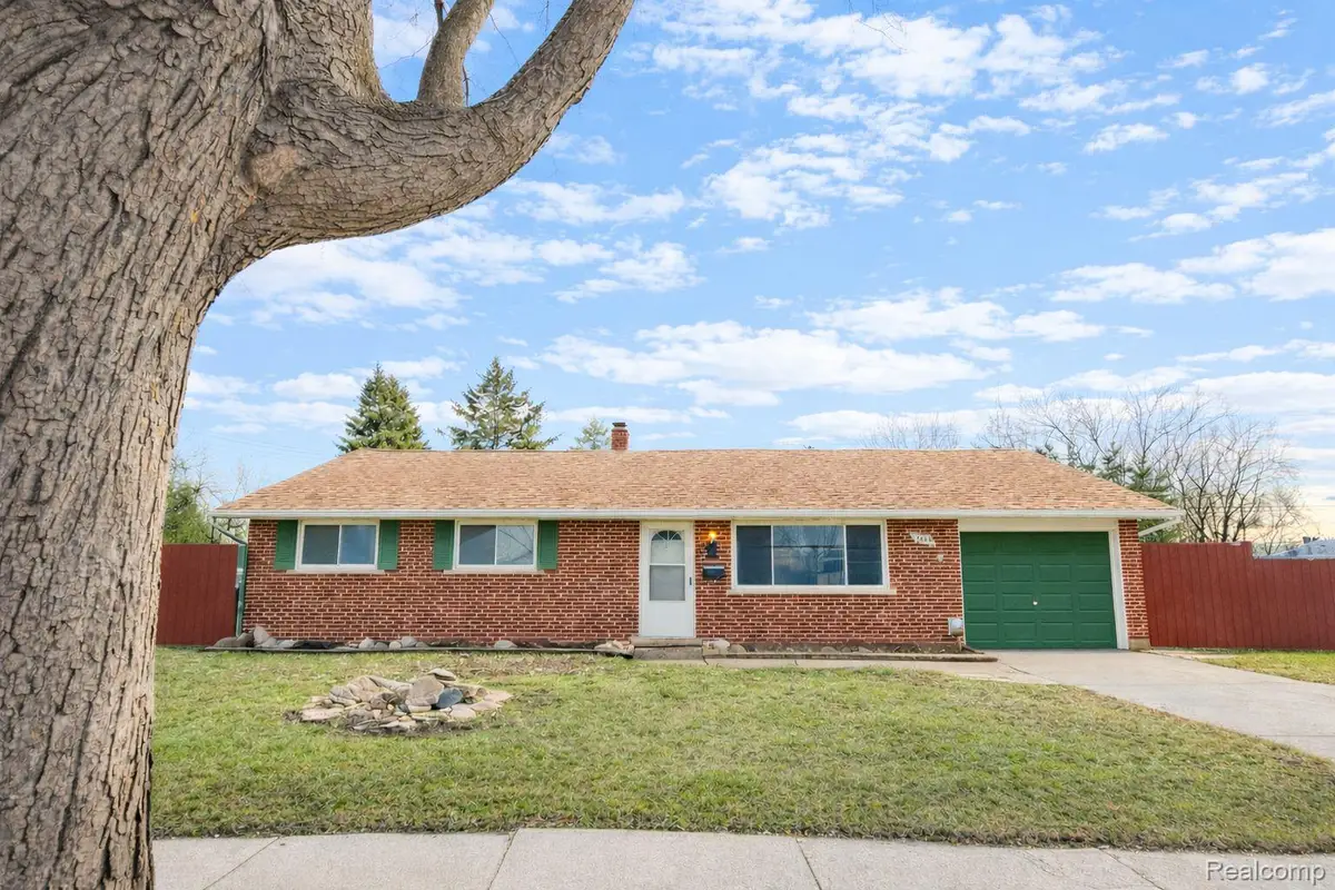 35403 Seville Street, Clinton Township, MI 48035 - Image #1