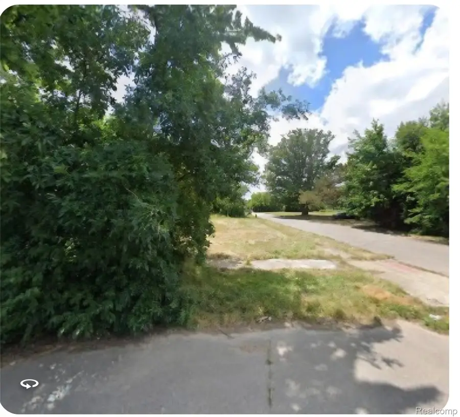 744 Annin Street, Detroit, MI 48203 - Image #2