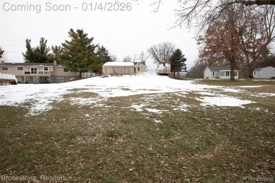9204 Crosby Lake Road, Clarkston, MI 48346 - Image #3