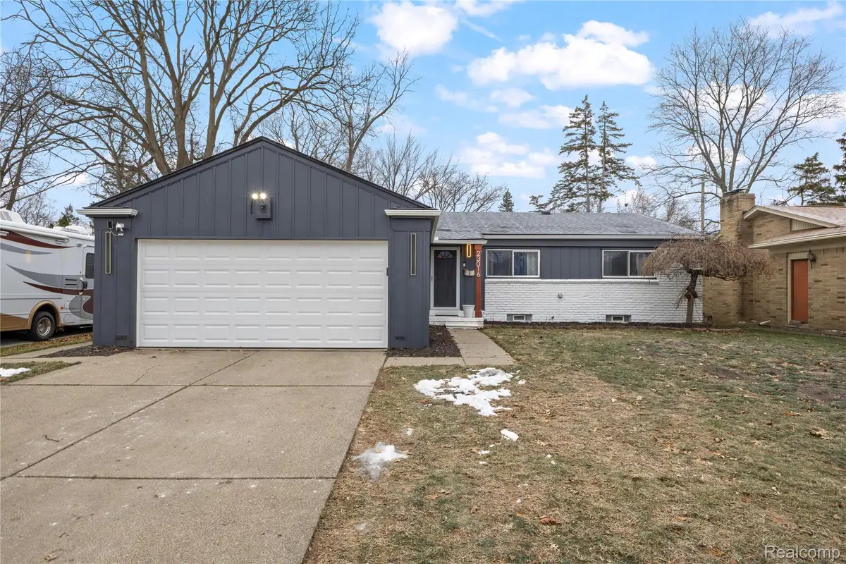 23016 Pembroke Avenue, Detroit, MI 48219 - Image #1