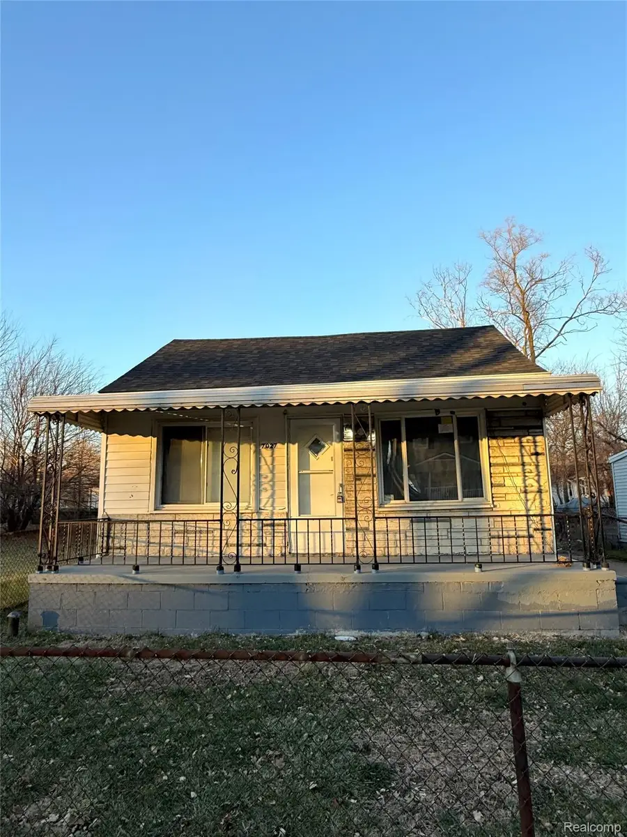 7027 Chalmers Avenue, Warren, MI 48091 - Image #3